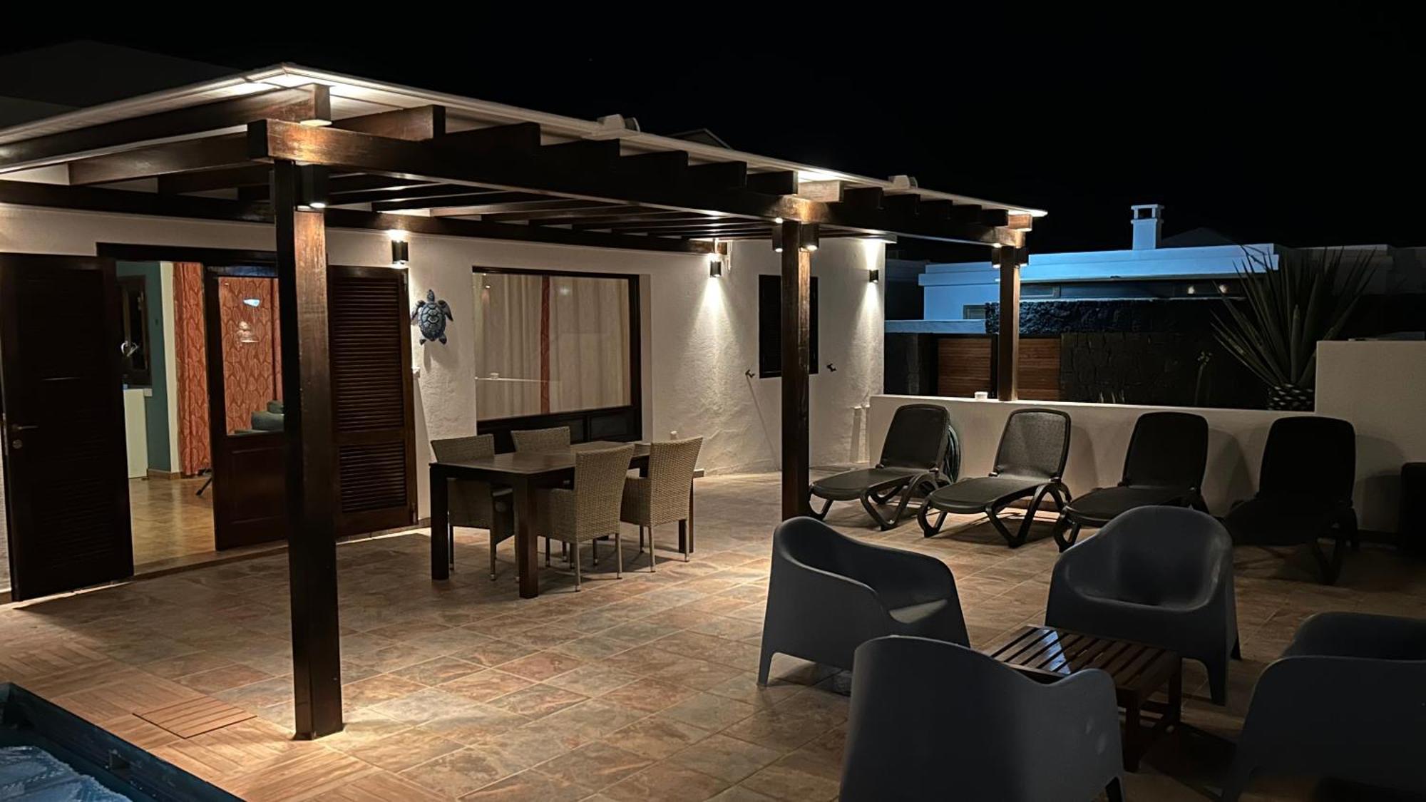 Villa Citrus - Playa Blanca, Private Heated Pool, Air Conditioner Exteriör bild